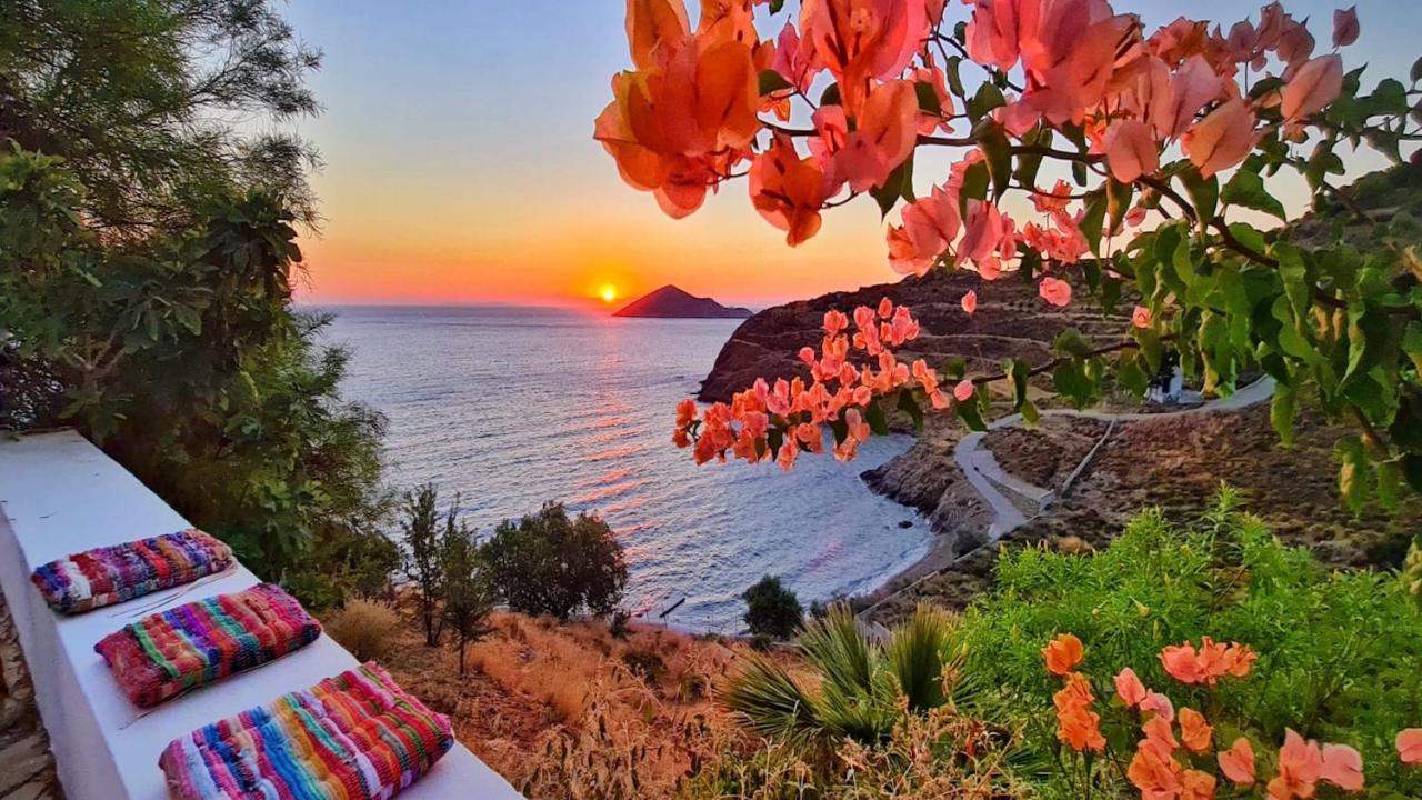 Ivi Beach Front Villa, Leros Vromolithos Exterior foto