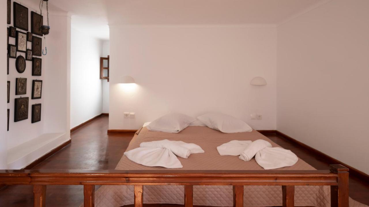 Ivi Beach Front Villa, Leros Vromolithos Exterior foto